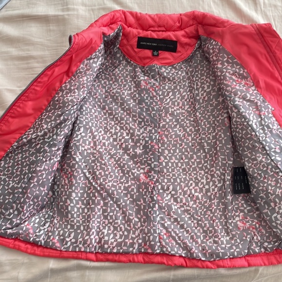 Size small, coral color - Picture 2 of 4